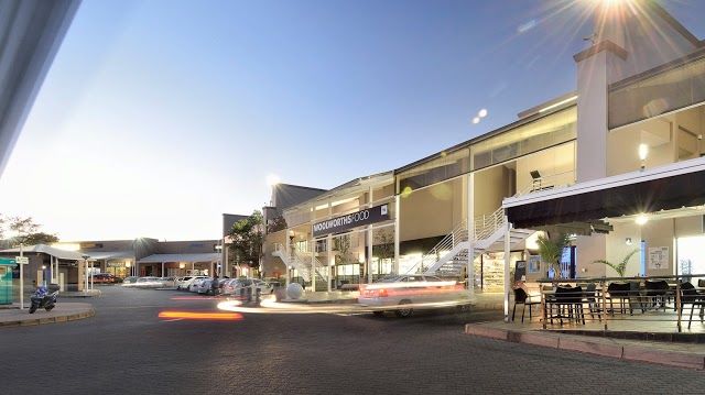 Boskruin Village Shopping Centre